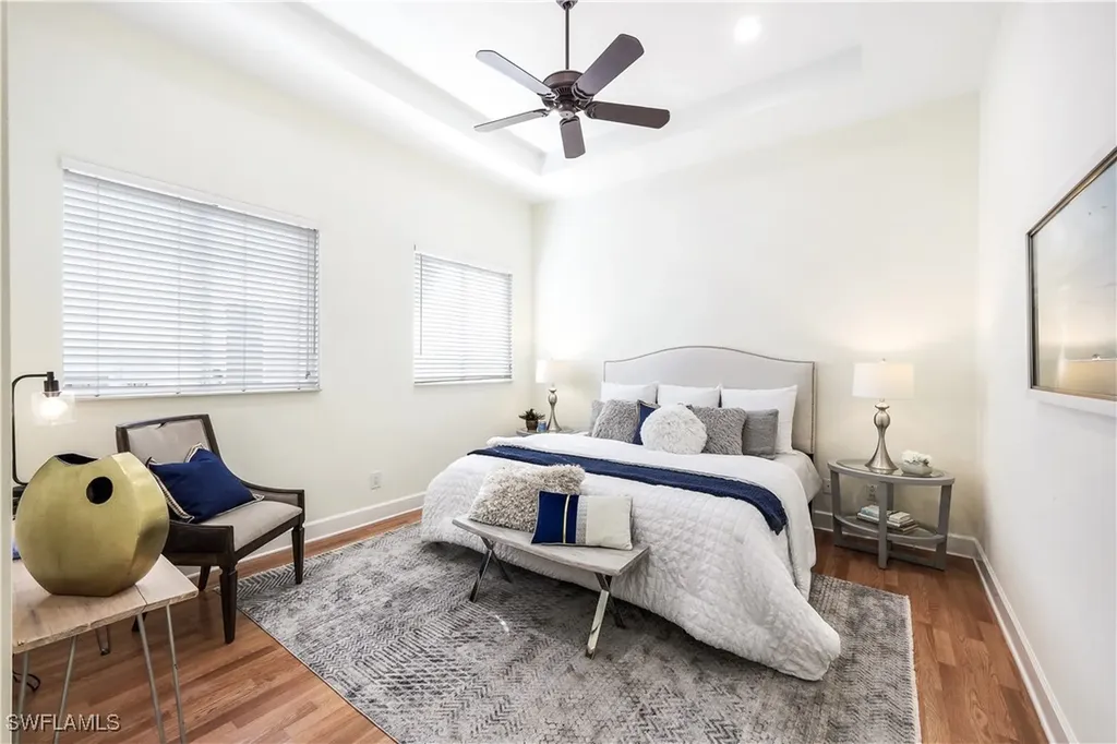 11020 Vanderbilt Drive Naples FL 34108