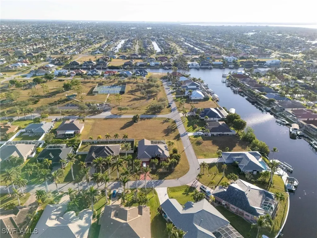 5308 SW 17th Place Cape Coral FL 33914