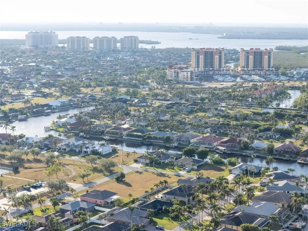 5308 SW 17th Place Cape Coral FL 33914