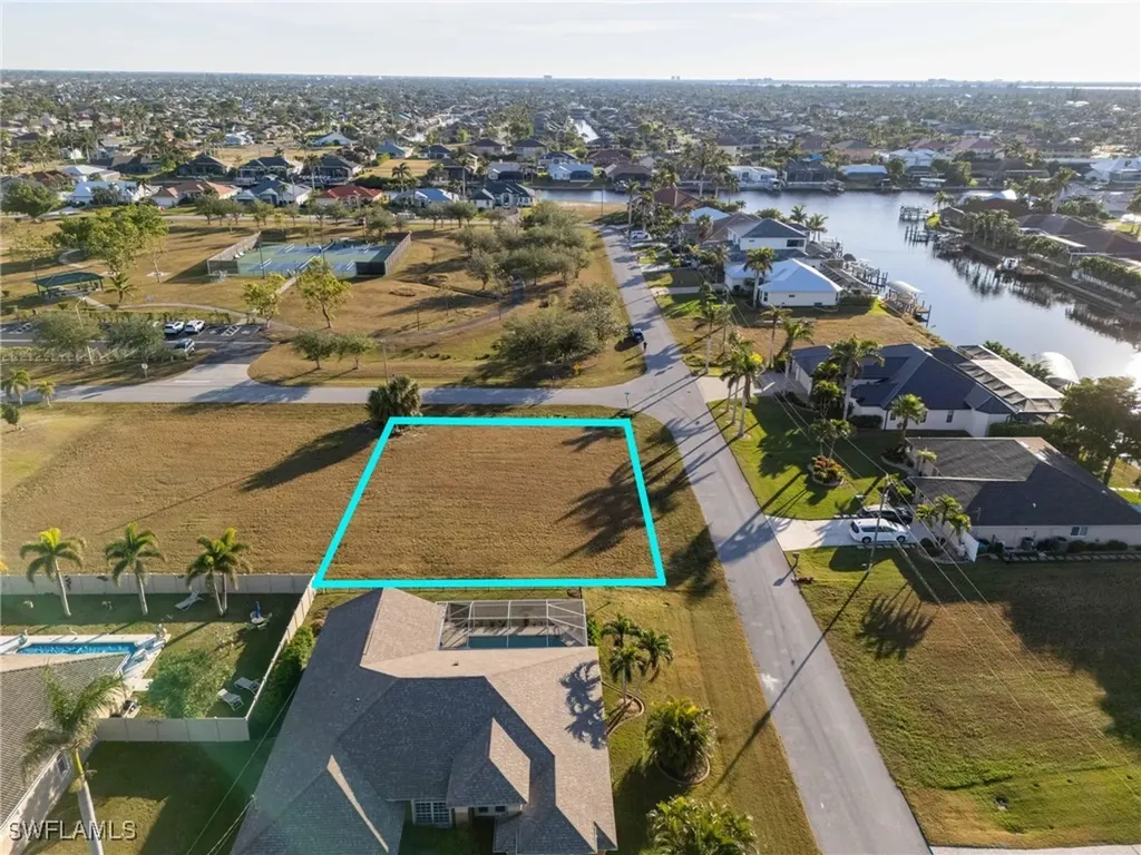 5308 SW 17th Place Cape Coral FL 33914