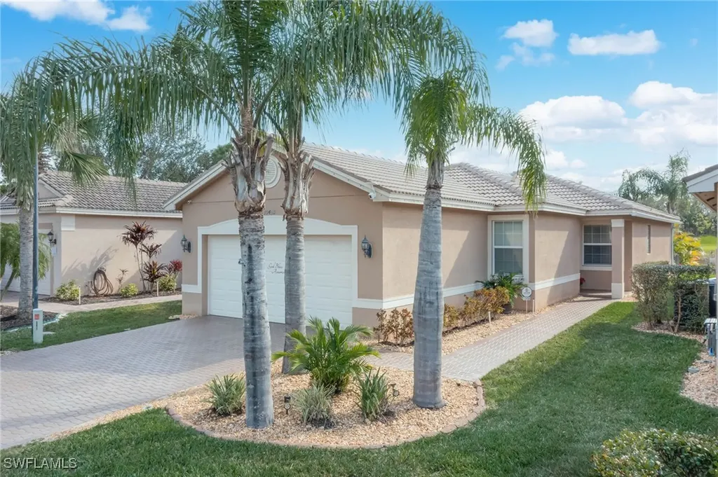 10498 Spruce Pine Court Fort Myers FL 33913