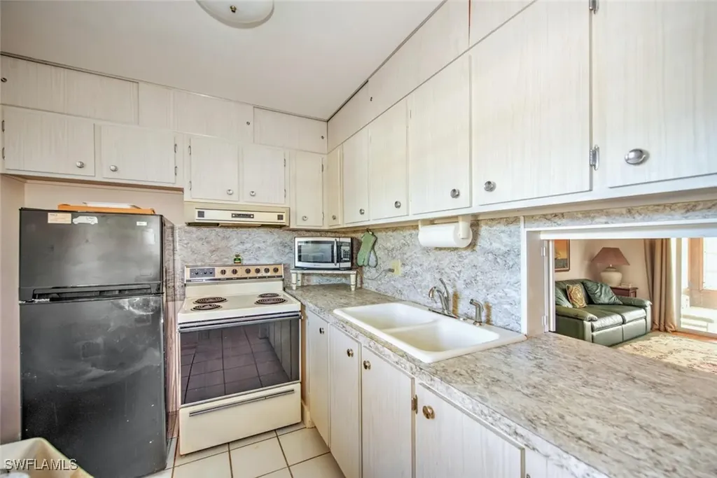 1418 Tropic Terrace North Fort Myers FL 33903