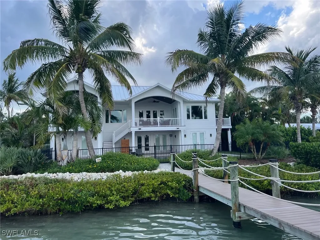 6195 Henderson Road Sanibel FL 33957
