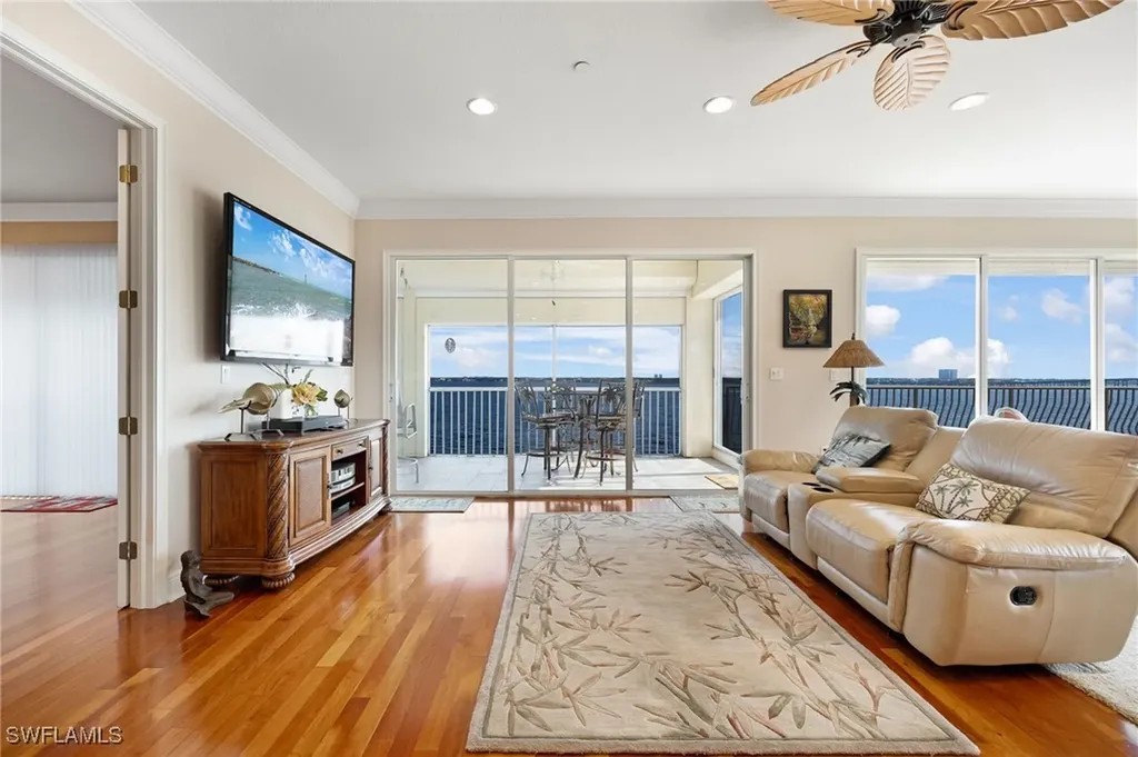 4235 SE 20th Place Cape Coral FL 33904