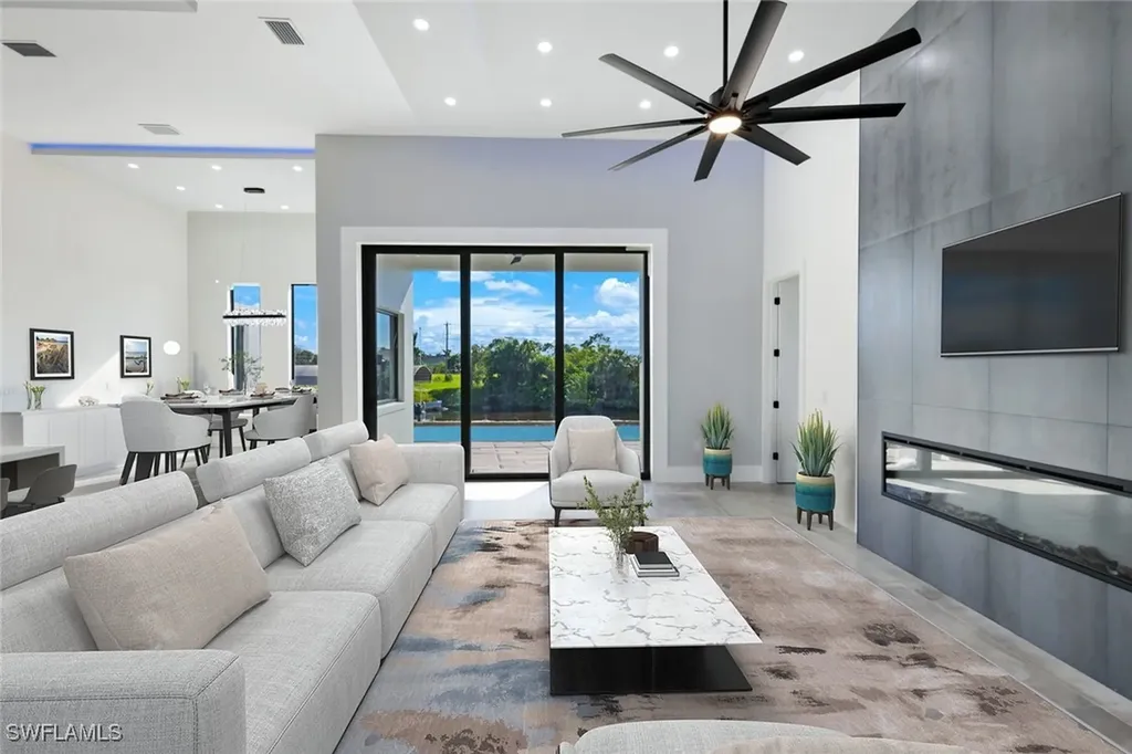 2375 NW 39th Avenue Cape Coral FL 33993