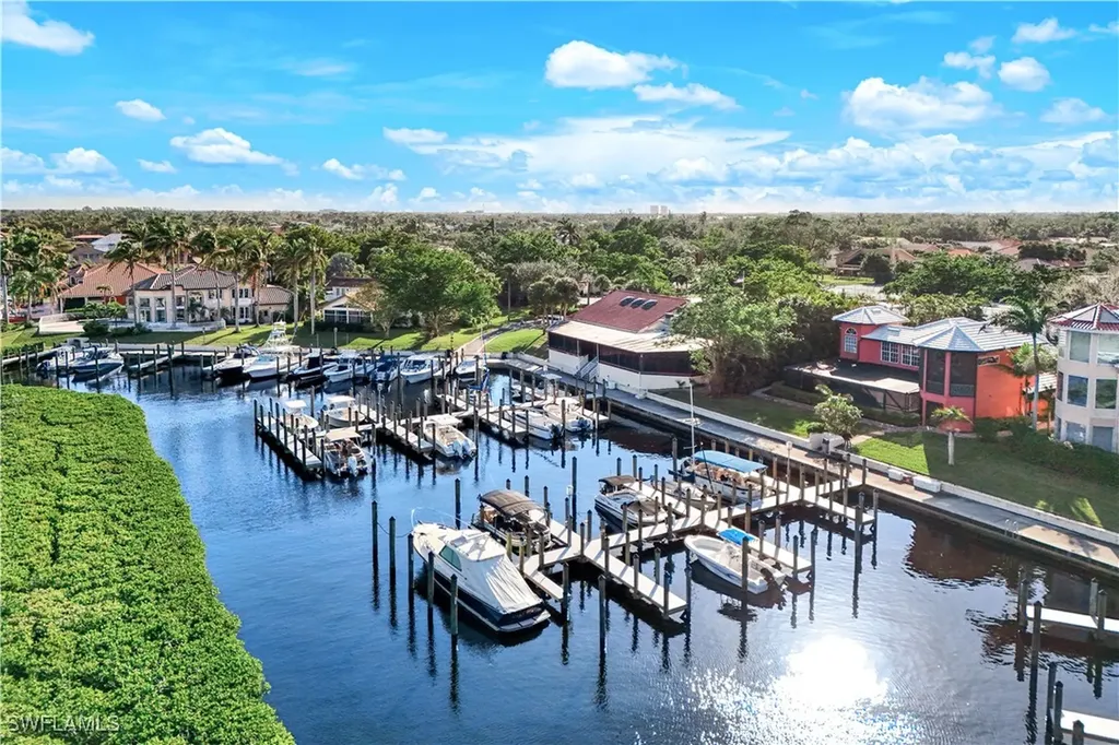 9810 Leeward Court Fort Myers FL 33919