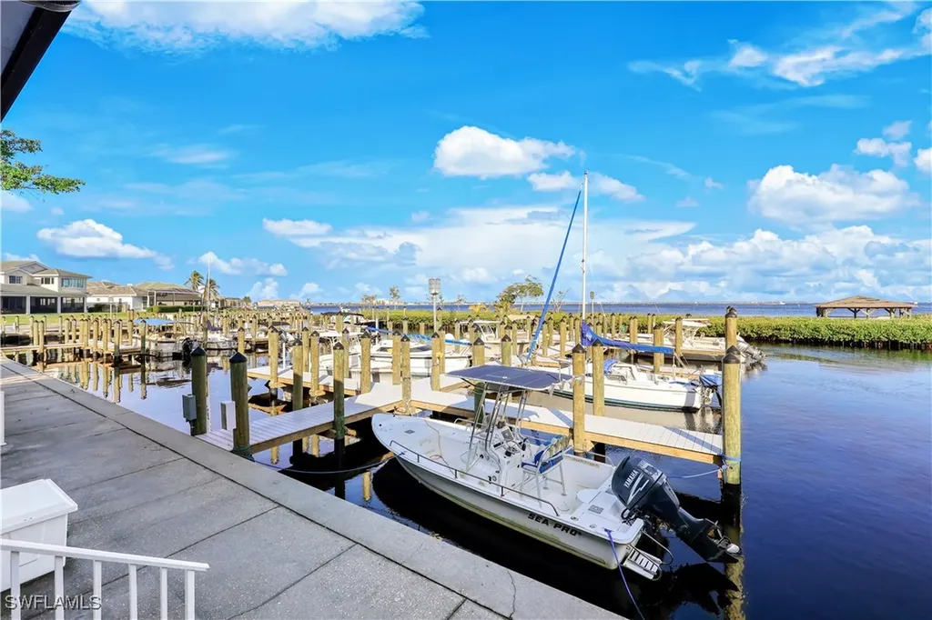 9810 Leeward Court Fort Myers FL 33919