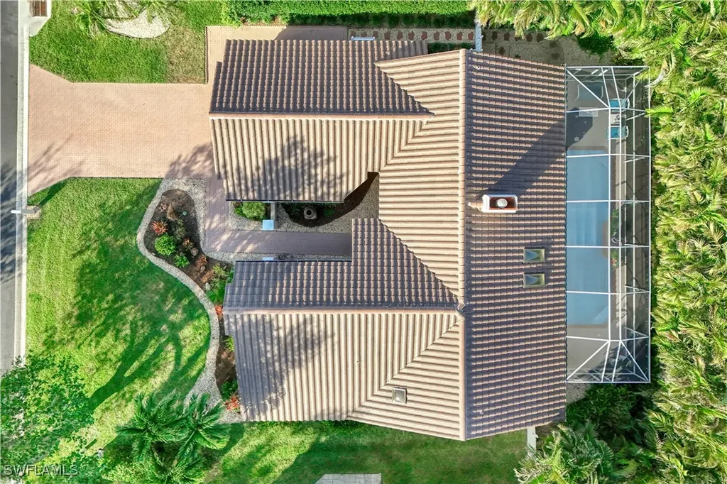 9810 Leeward Court Fort Myers FL 33919