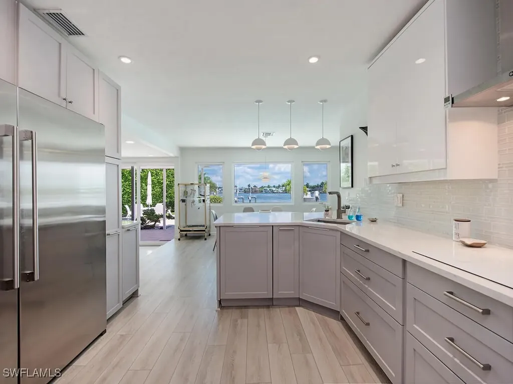 2143 Marina Drive Naples FL 34102