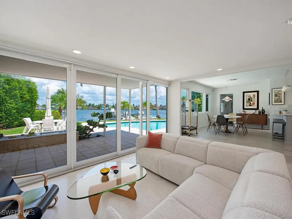 2143 Marina Drive Naples FL 34102