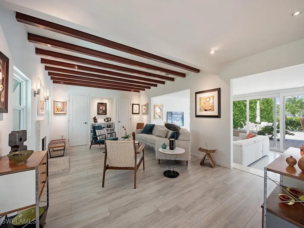 2143 Marina Drive Naples FL 34102