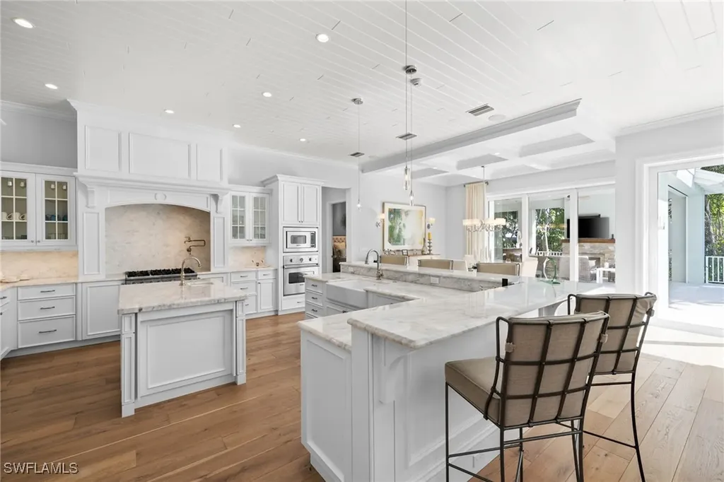 2550 Windward Way Naples FL 34103
