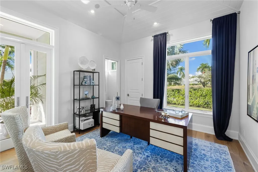 2550 Windward Way Naples FL 34103