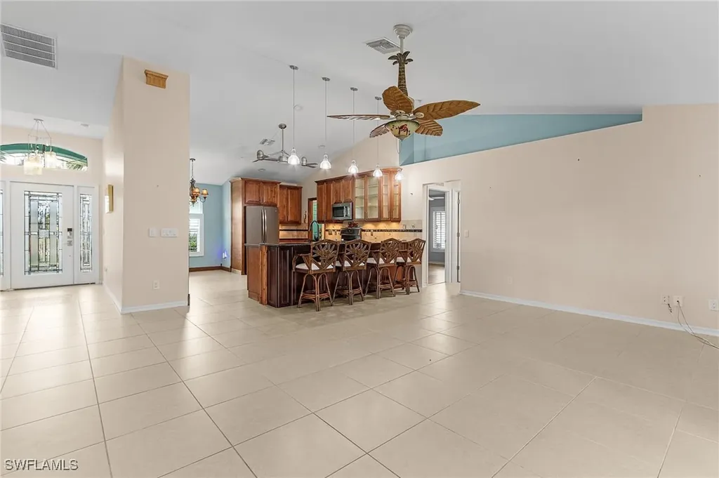 4205 NE 23rd Place Cape Coral FL 33909