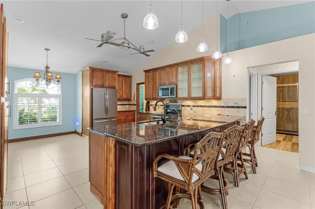 4205 NE 23rd Place Cape Coral FL 33909