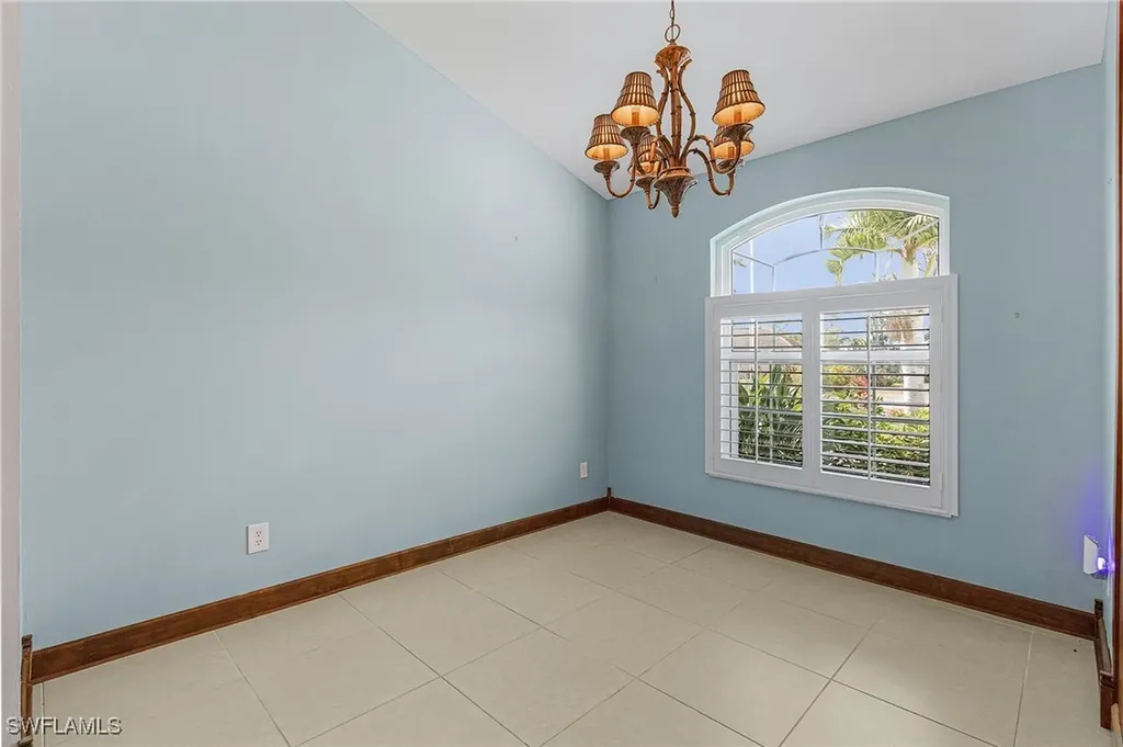 4205 NE 23rd Place Cape Coral FL 33909