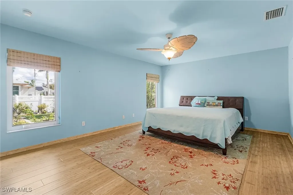 4205 NE 23rd Place Cape Coral FL 33909