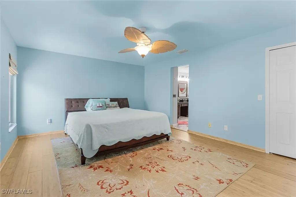 4205 NE 23rd Place Cape Coral FL 33909