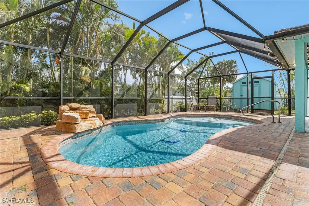 4205 NE 23rd Place Cape Coral FL 33909