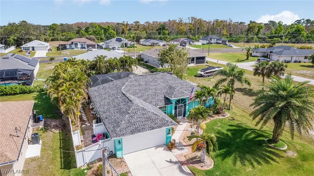4205 NE 23rd Place Cape Coral FL 33909