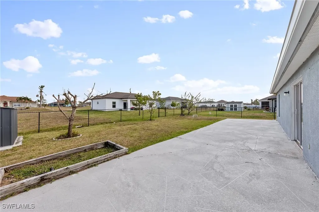 2127 NW 17th Avenue Cape Coral FL 33993