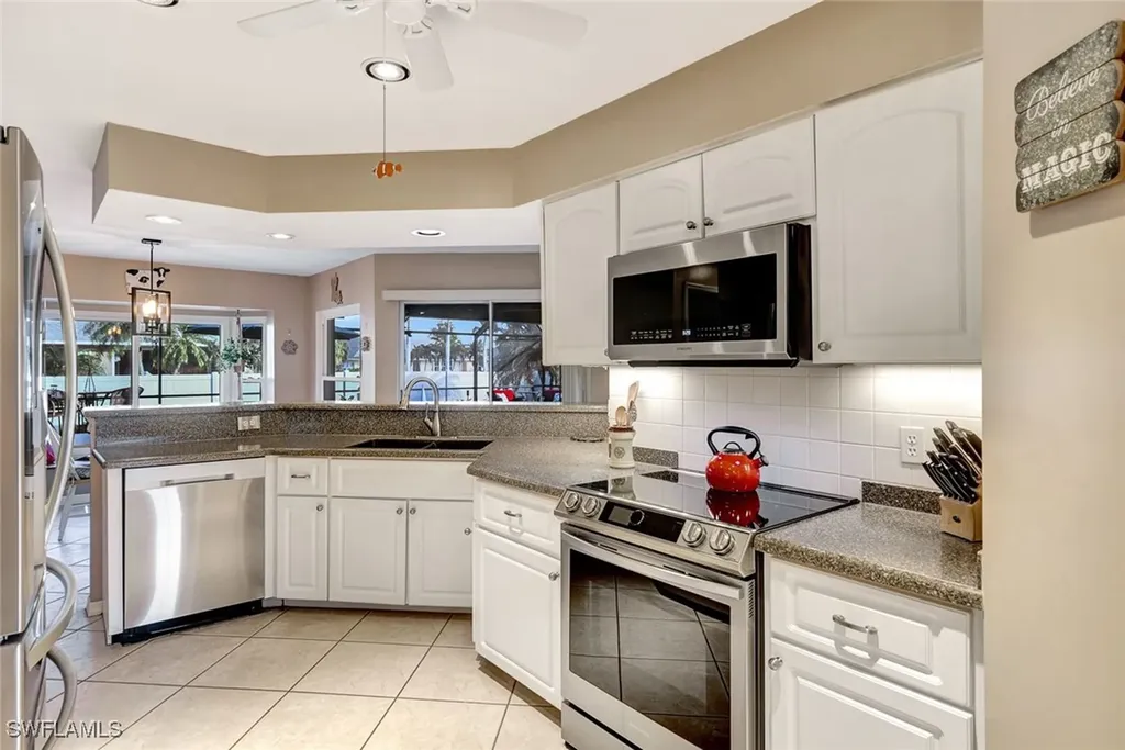 5007 SW 25th Court Cape Coral FL 33914