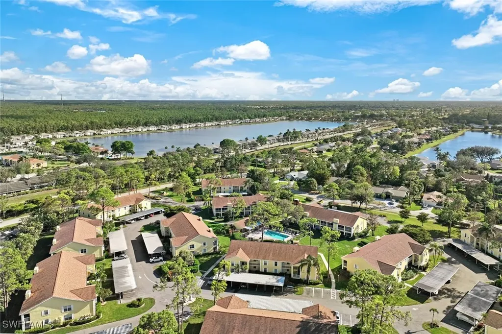 2606 Kings Lake Boulevard Naples FL 34112