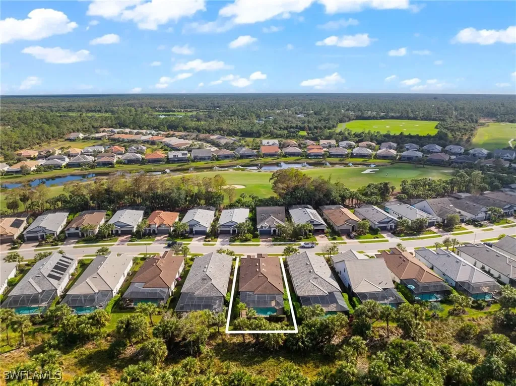 9387 Greyhawk Trail Naples FL 34120