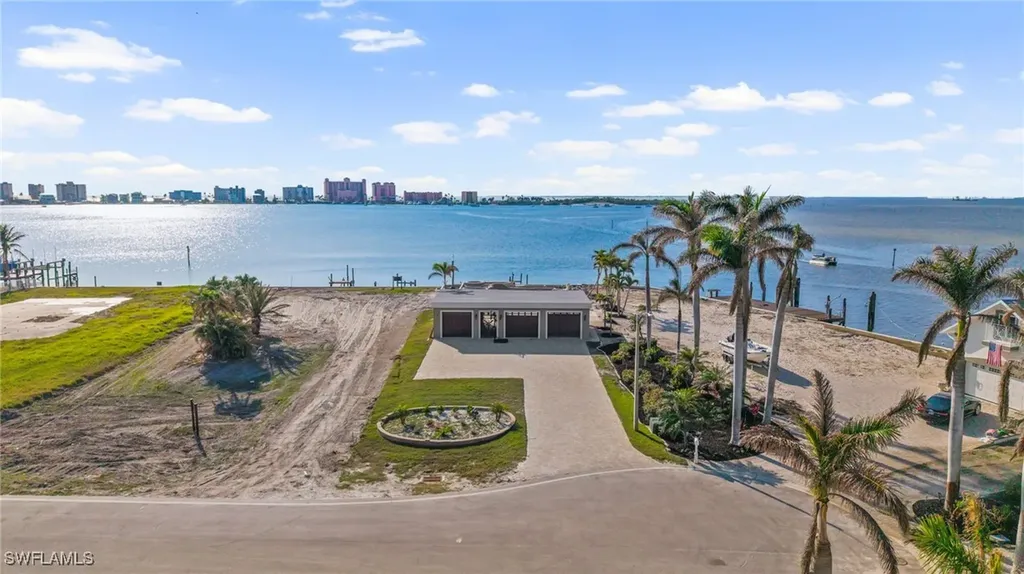 Fort Myers Beach FL, 908 San Carlos Drive