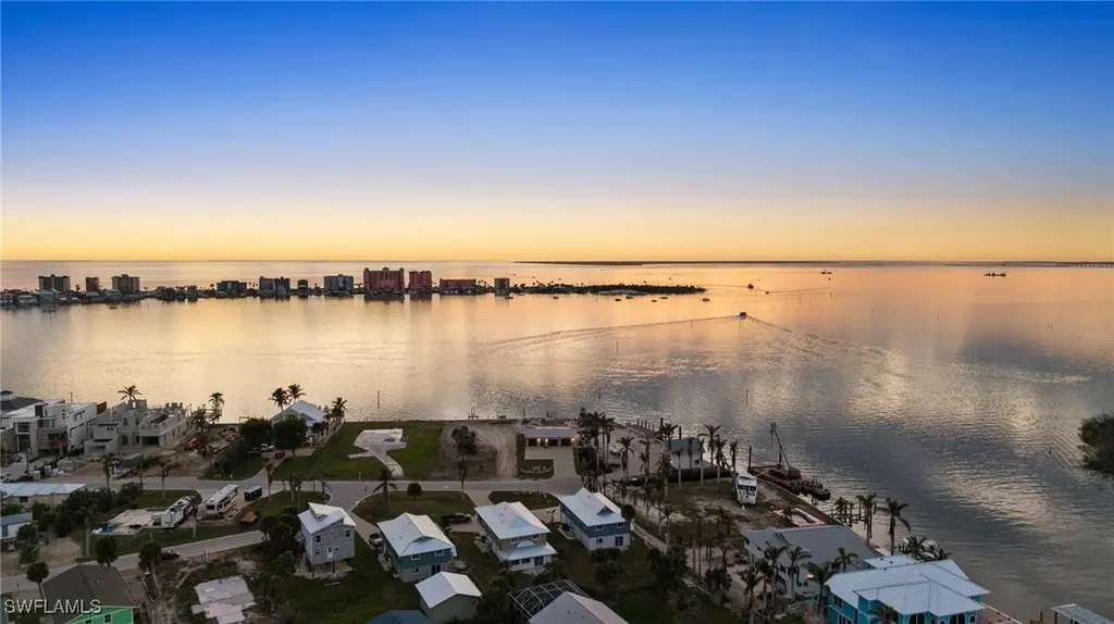 908 San Carlos Drive Fort Myers Beach FL 33931