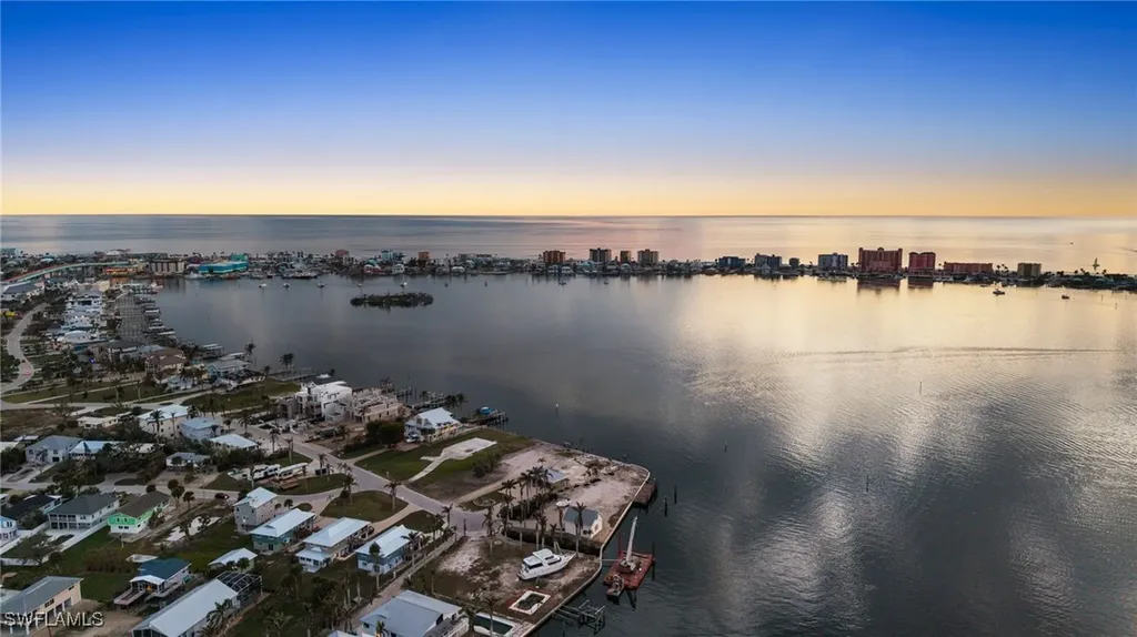 908 San Carlos Drive Fort Myers Beach FL 33931