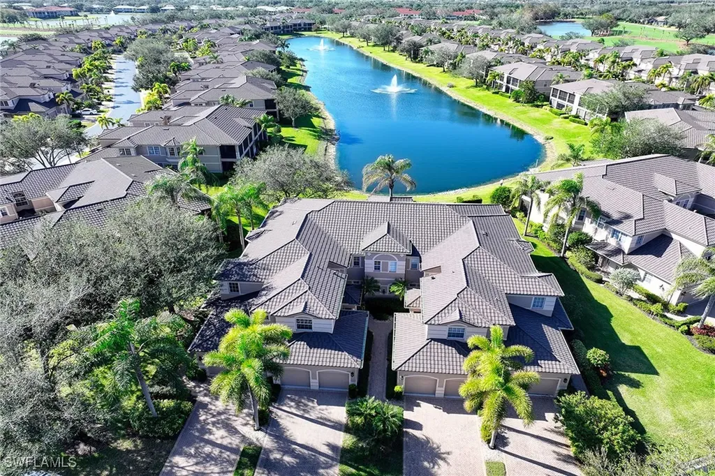 Naples FL, 825 Regency Reserve Circle, Unit 3701