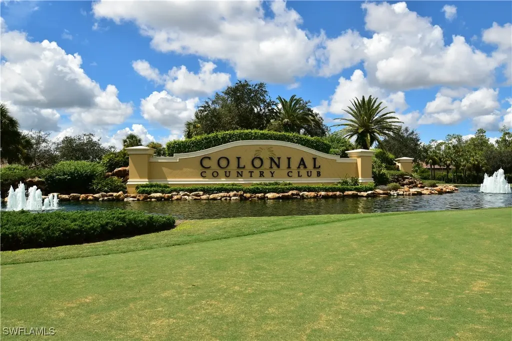 10139 Colonial Country Club Boulevard Fort Myers FL 33913