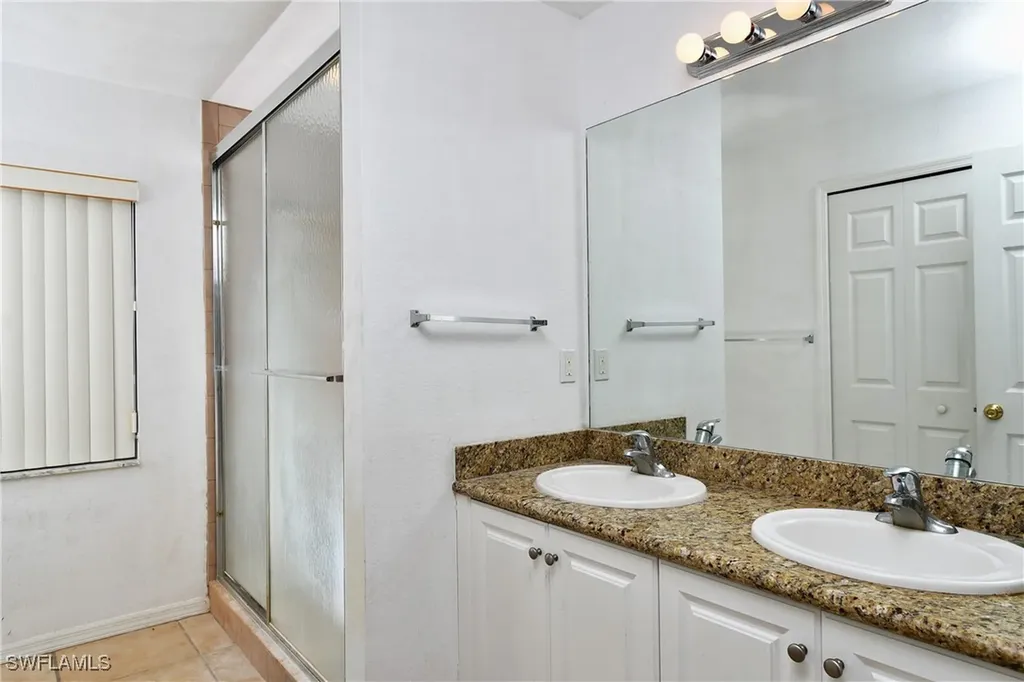 2 E Greens Circle Lehigh Acres FL 33936
