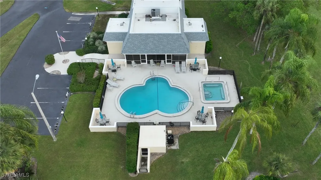 2 E Greens Circle Lehigh Acres FL 33936