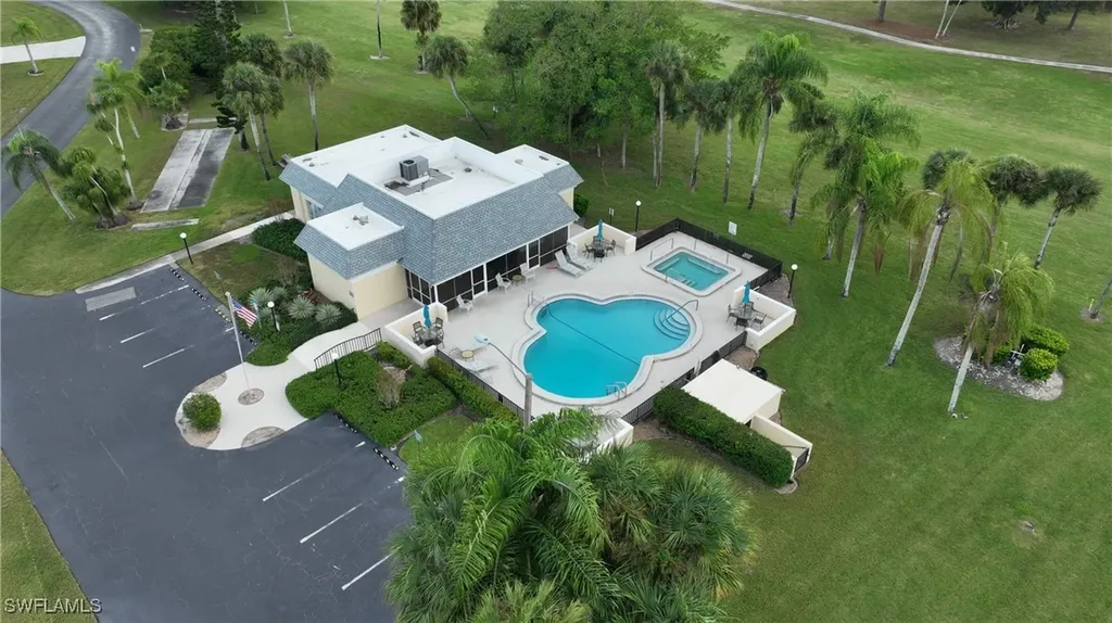 2 E Greens Circle Lehigh Acres FL 33936