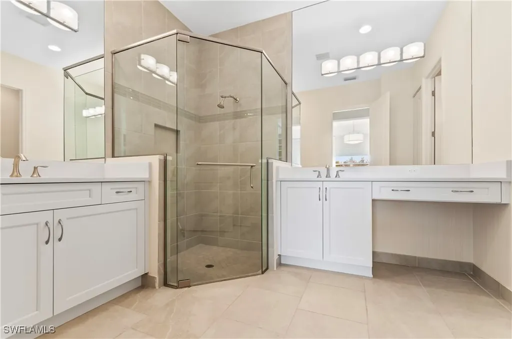 28570 Lobos Circle Bonita Springs FL 34135