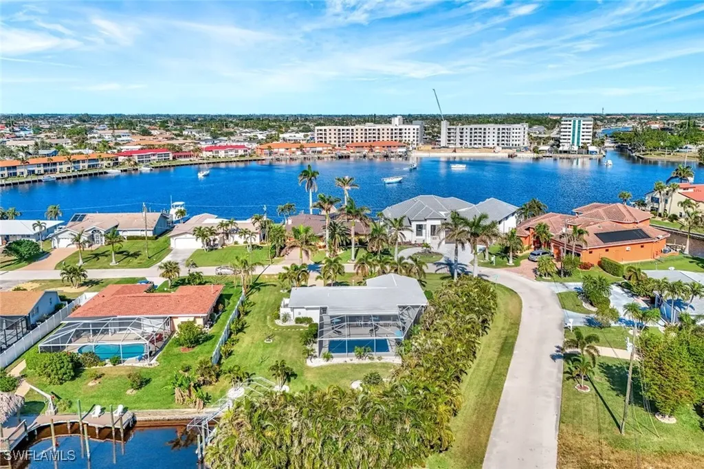 440 Avalon Drive Cape Coral FL 33904