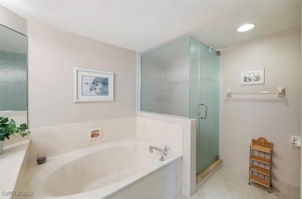 6228 Bellerive Avenue Naples FL 34119