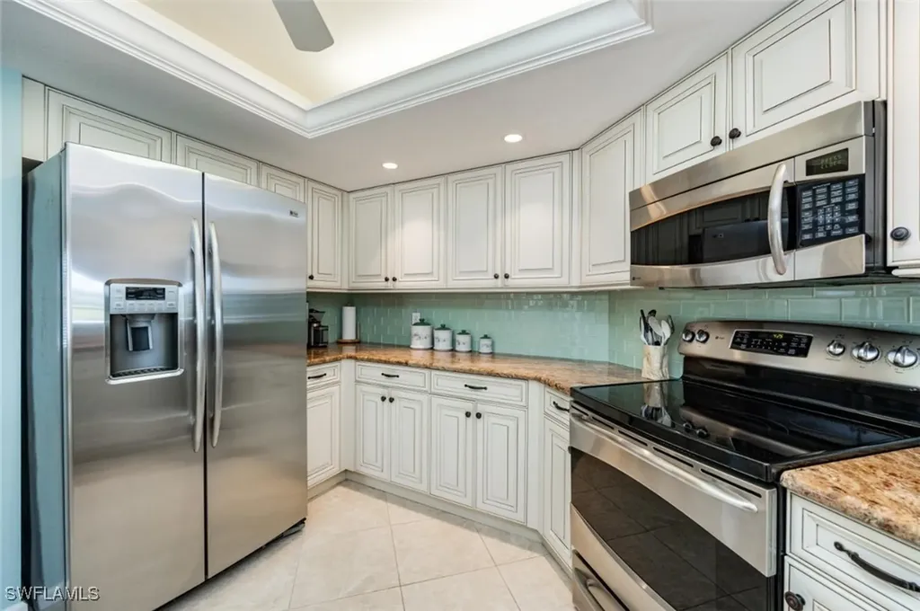6228 Bellerive Avenue Naples FL 34119