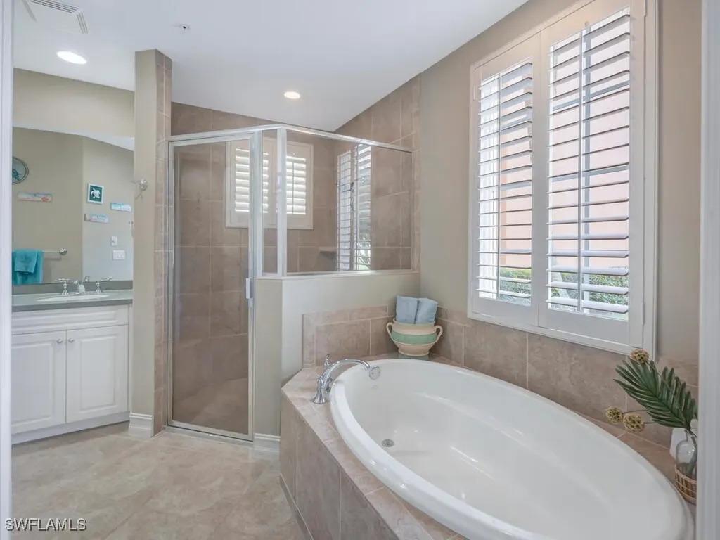 10761 Vivaldi Court Miromar Lakes FL 33913