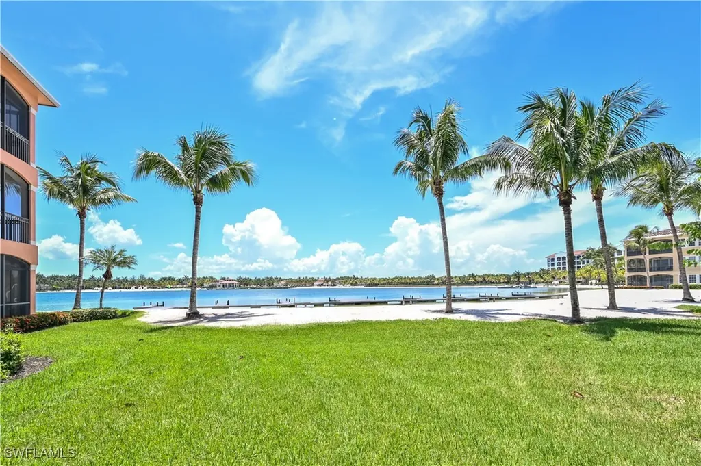10761 Vivaldi Court Miromar Lakes FL 33913