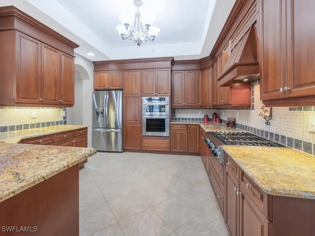 10761 Vivaldi Court Miromar Lakes FL 33913