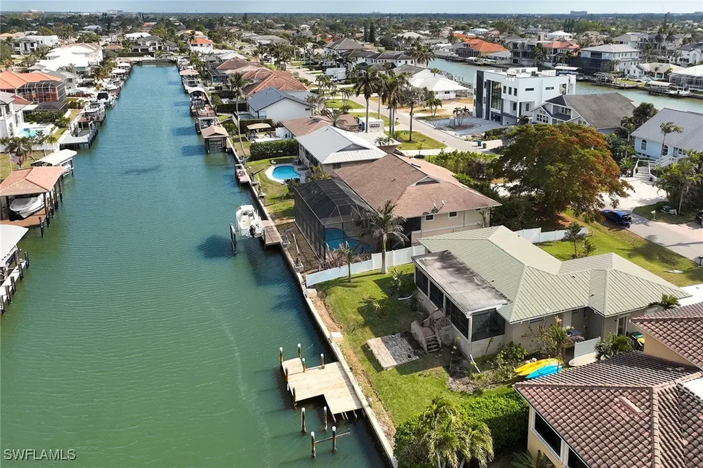 281 Conners Avenue Naples FL 34108