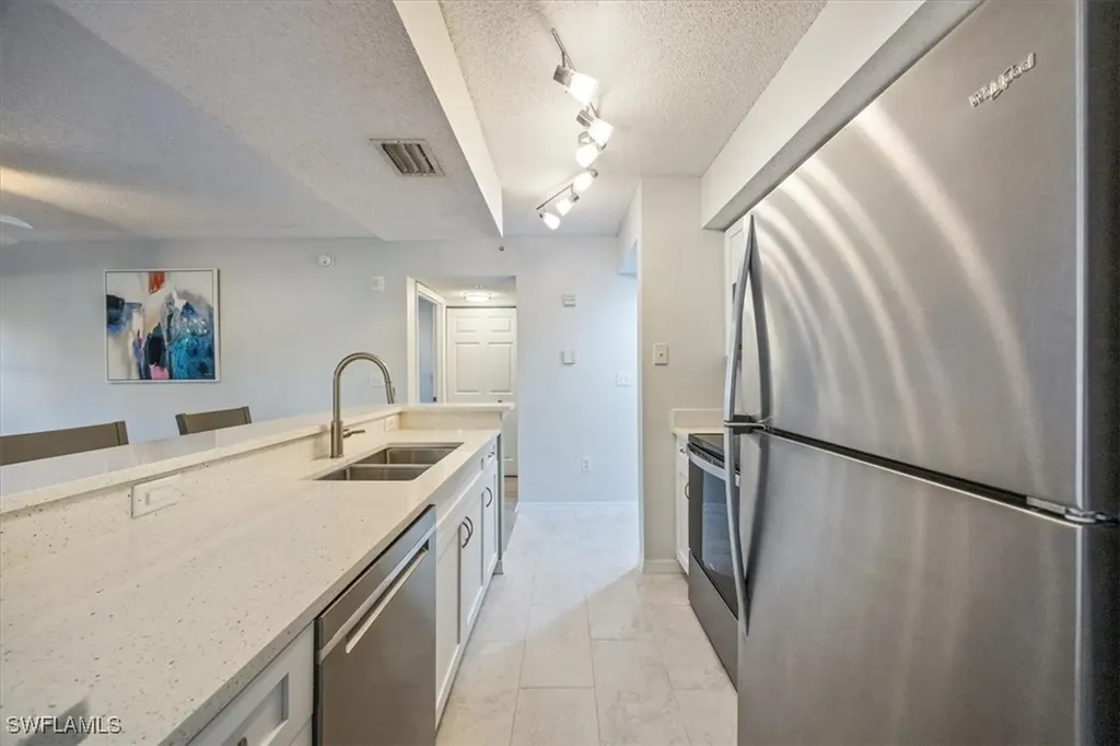 8960 Colonnades Court E Bonita Springs FL 34135