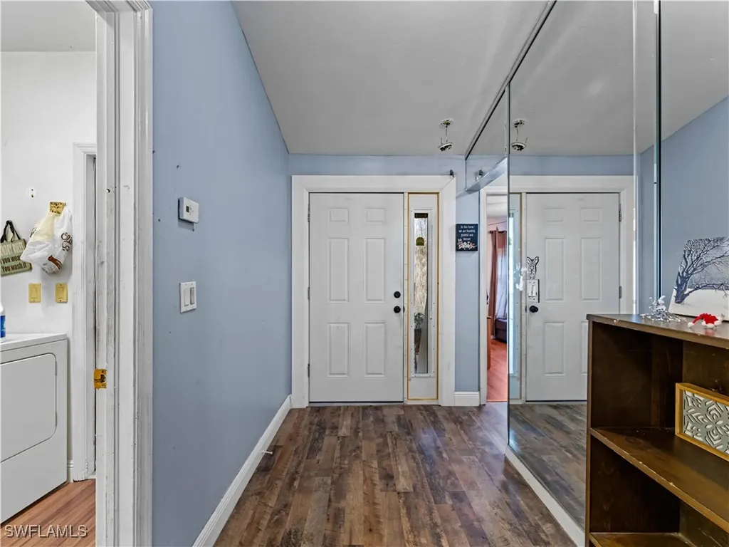 6704 Wakefield Drive Fort Myers FL 33966
