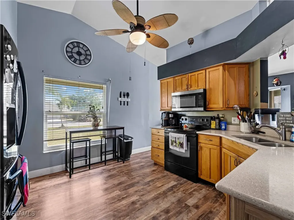 6704 Wakefield Drive Fort Myers FL 33966