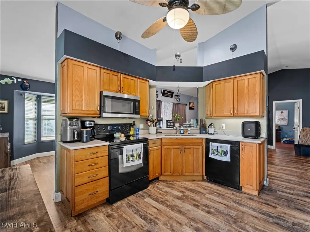 6704 Wakefield Drive Fort Myers FL 33966