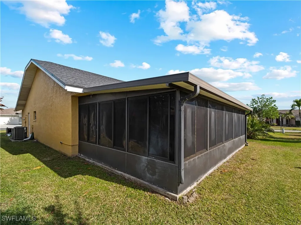 6704 Wakefield Drive Fort Myers FL 33966