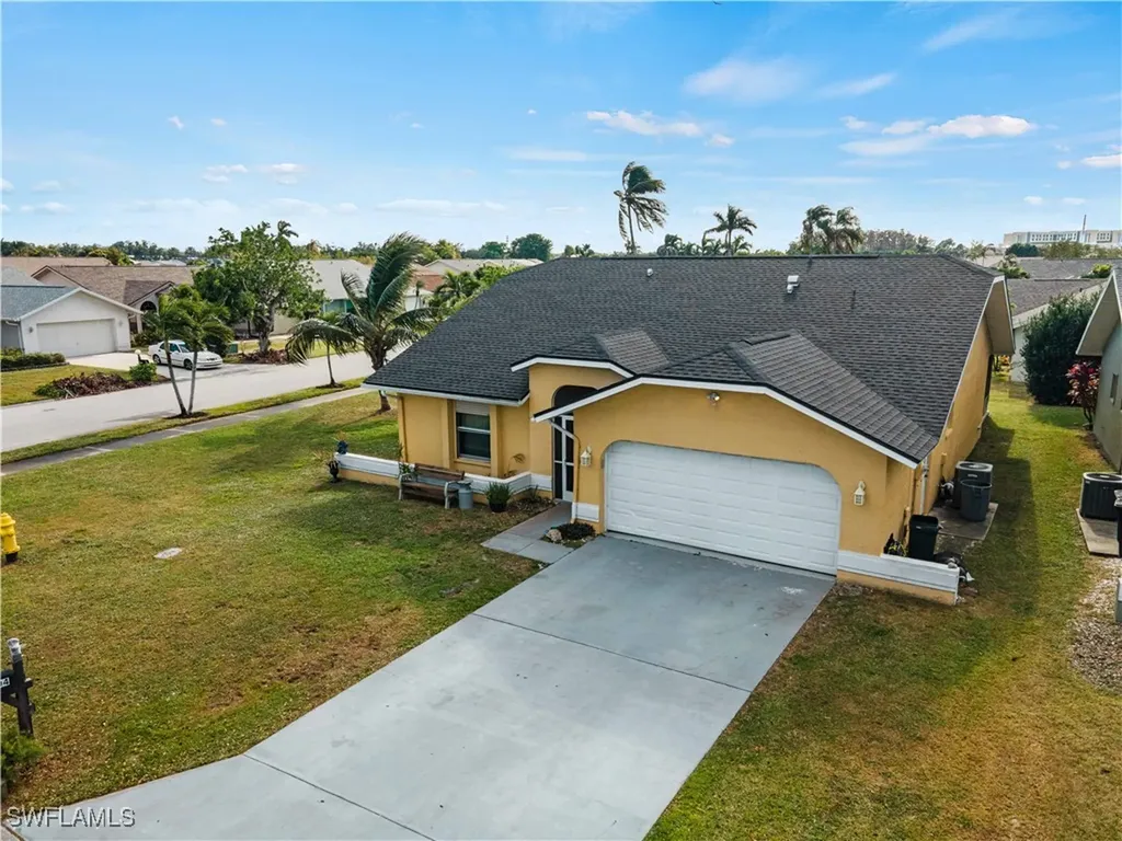 6704 Wakefield Drive Fort Myers FL 33966